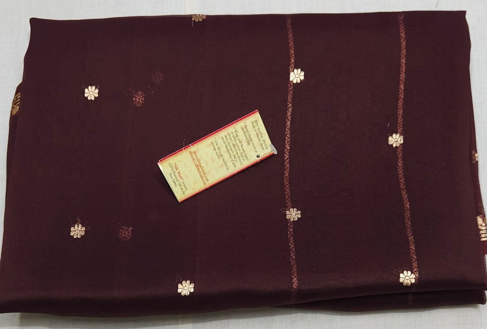 Banarasi Kora Organza Silk Saree with Zari Borderin deep maroon.